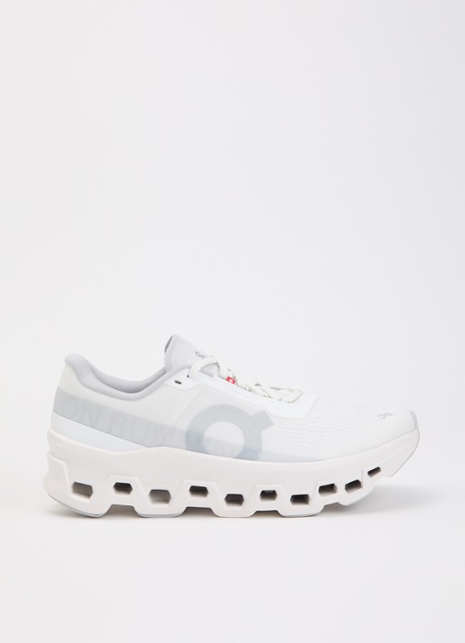On Cloudmonster 1 hardloopschoen van mesh met logo