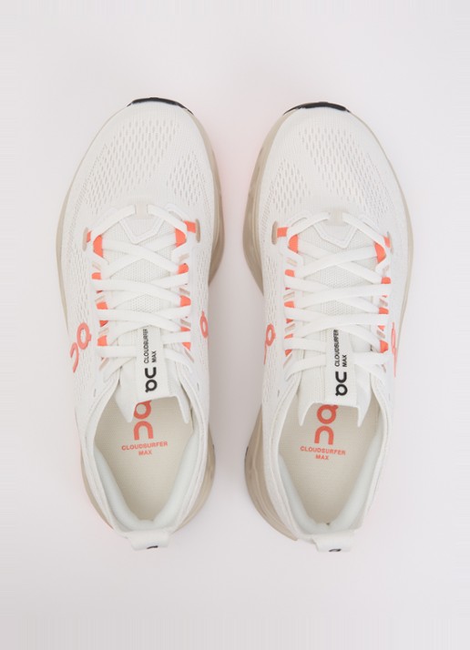 On Cloudsurfer Max sneaker met gebreid bovenwerk - detail 4 creme