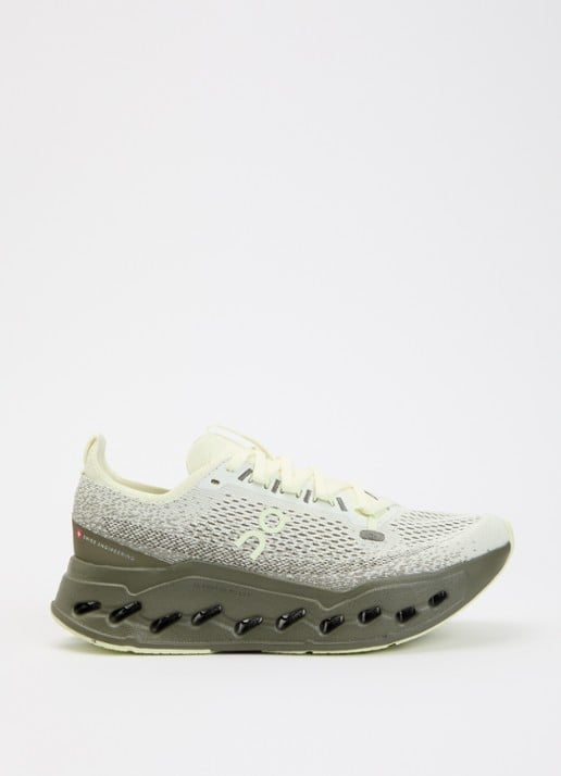 On Cloudsurfer Max sneaker met gebreid bovenwerk