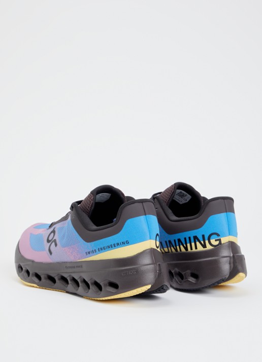 On Cloudsurfer Next hardloopschoen met mesh details - achterkant lila