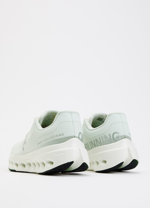 On Cloudsurfer Next sneaker met details van mesh - achterkant mint