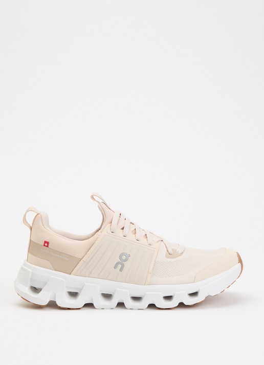 On Cloudswift Youth sneaker met details van mesh