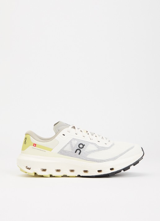 On Cloudvista 3 sneaker van mesh met logo - voorkant 4 ivoor