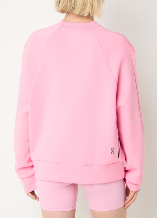 On Focus Tech sweater met logo - achterkant 2 zand