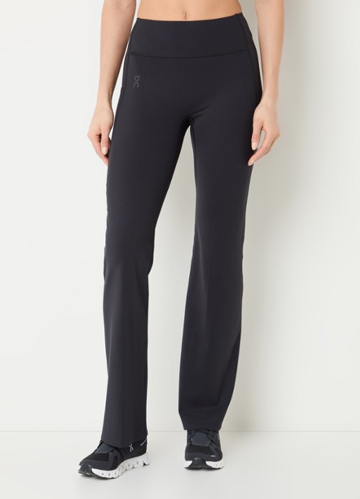 On Studio high waist flared fit trainingslegging met logo