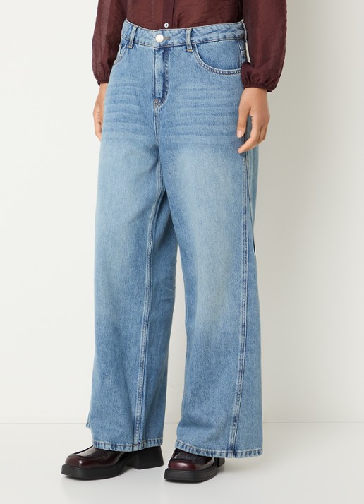 OPUS Meddy Loosy low waist flared jeans met steekzakken - detail indigo