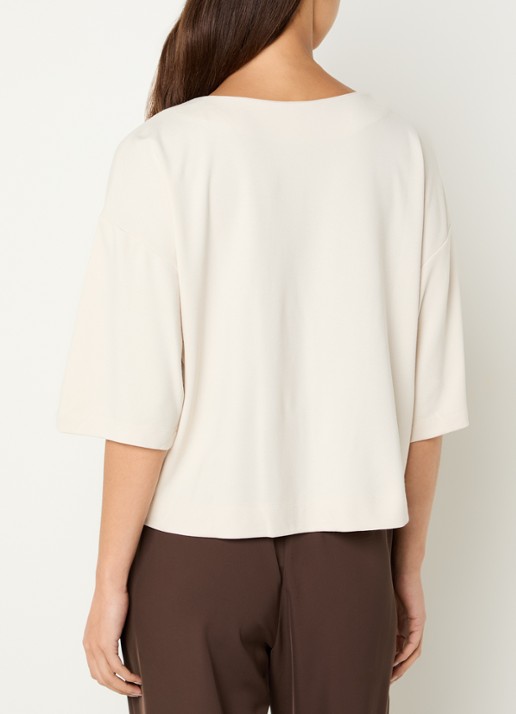 OPUS Syros top met ronde hals - achterkant 3 beige