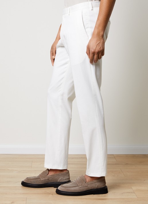 Oscar Jacobson Denz tapered fit chino met steekzakken - detail 2 gebroken wit