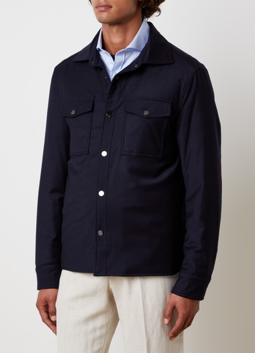 Oscar Jacobson Gewatteerd overshirt van wol met borstzakken - detail donkerblauw