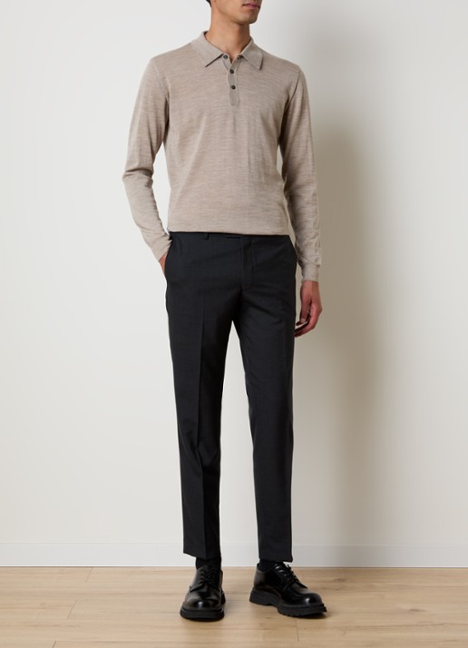 Oscar Jacobson Melvin fijngebreide regular fit polo van wol - voorkant 5 donkerbeige
