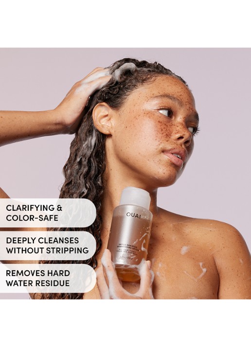 OUAI Get On Your Merry OUAI Holiday Kit - detail undefined