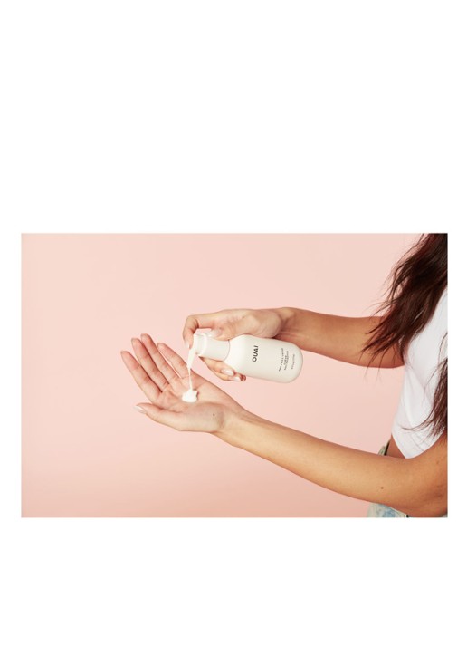 OUAI Mini Anti-Frizz Crème - travel size leave-in conditioner - detail 6 undefined