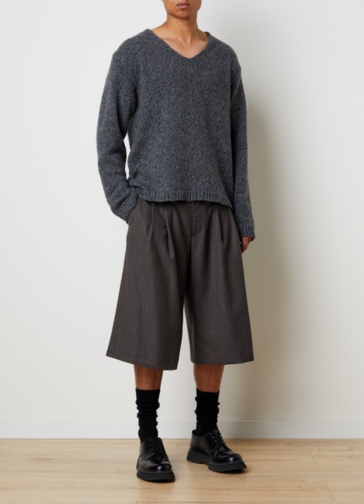 Our Legacy Wide fit korte broek in wolblend met steekzakken - voorkant 3 lichtbruin
