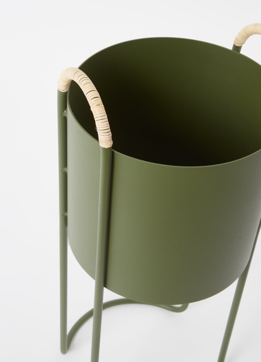 OYOY Living Design Maki plantenbak voor binnen 44 cm - voorkant 2 olijfgroen