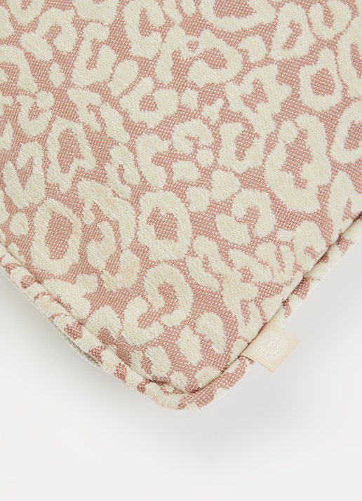 Palais Maya sierkussenhoes 45 x 45 cm - detail 4 roze