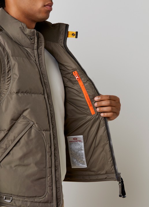 Parajumpers Kobuk bodywarmer met donsvulling - detail 2 bronsgroen