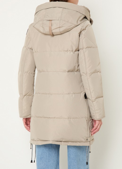 Parajumpers Long Bear gewatteerde jas met donsvulling en afneembare capuchon - achterkant zand