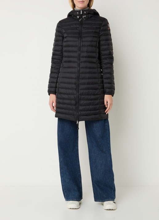 Parajumpers Meredith puffer jas met donsvulling en capuchon - voorkant 3 zwart