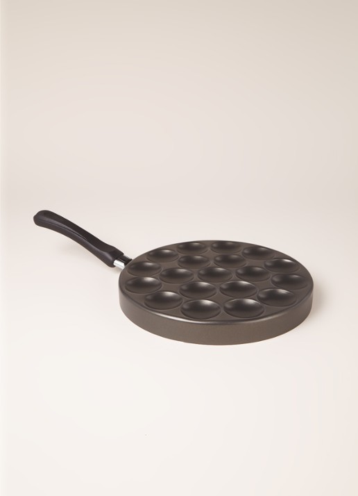 Patisse Poffertjespan van aluminium 25 cm - voorkant 2 donkergrijs