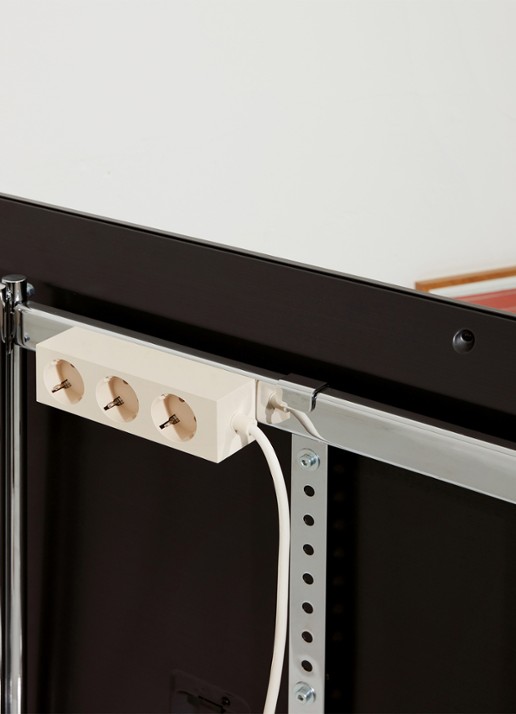 Pedestal Power Bar stekkerdoos 5 meter - detail 3 ivoor