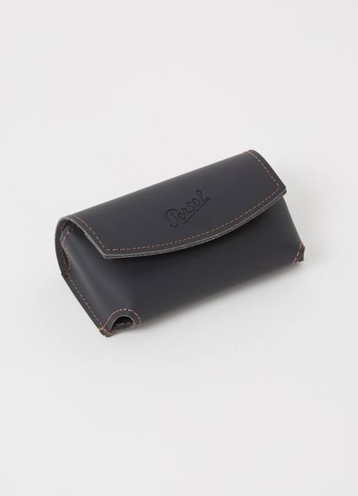 Persol Piloten zonnebril gepolariseerd PO3302S  - detail zwart