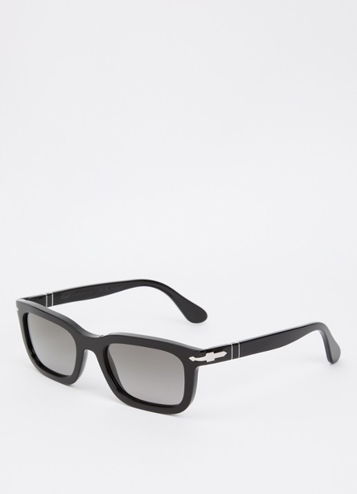 Persol Wayfarer zonnebril gepolariseerd P03396S - voorkant zwart