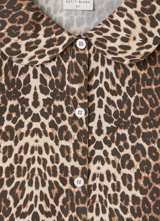 Petit Blush Blouse met panterprint - detail camel