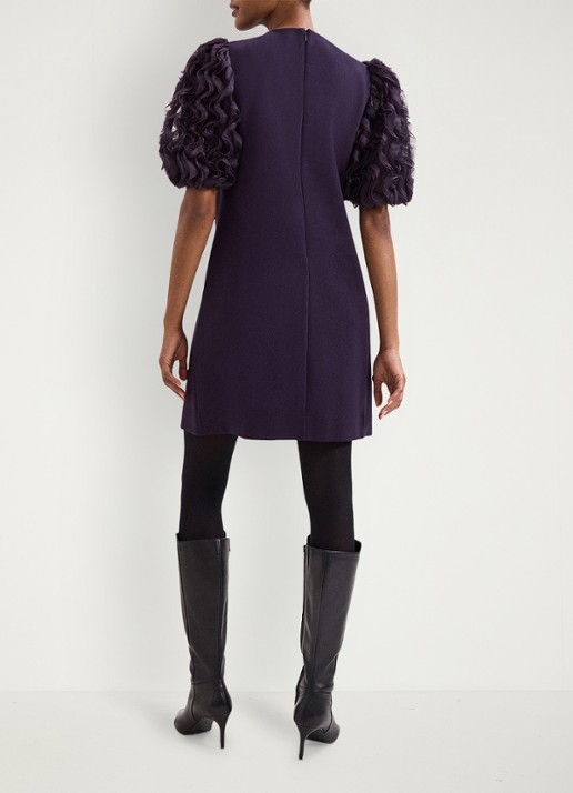 Phase Eight Aida mini jurk met pofmouw - achterkant aubergine