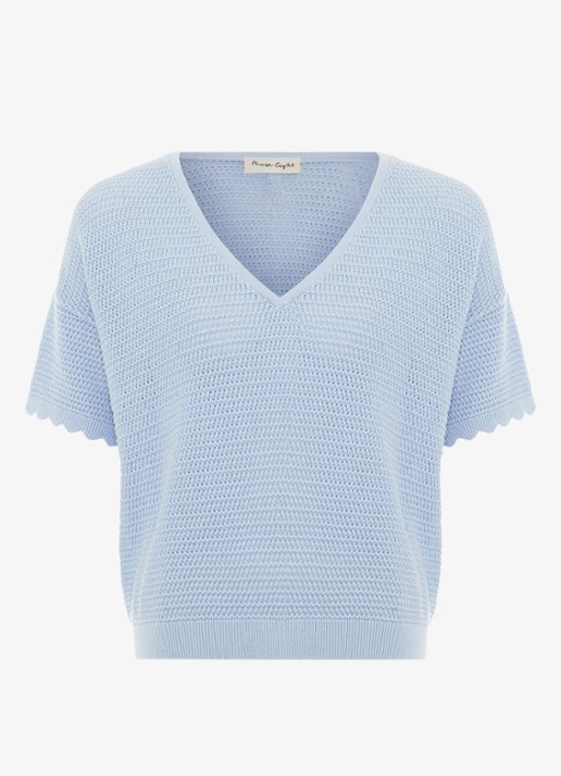 Phase Eight Amira grofgebreide top met V-hals - voorkant 2 lichtblauw