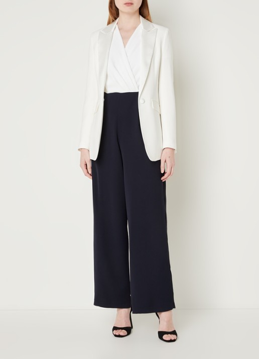 Phase Eight Beatriz blazer met klepzakken - voorkant 2 ivoor