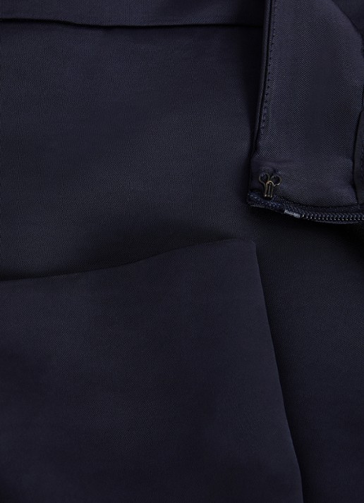 Phase Eight Beccy wide fit pantalon van satijn met steekzakken - detail 6 blauw