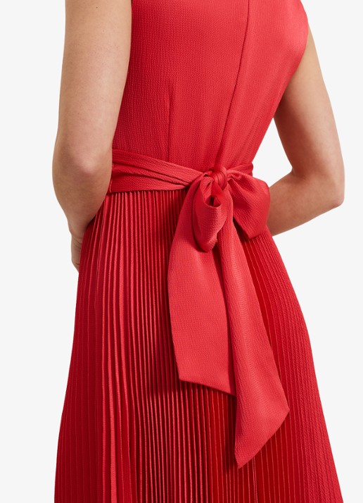 Phase Eight Celestia midi jurk met plissé en strikdetail - detail 5 rood