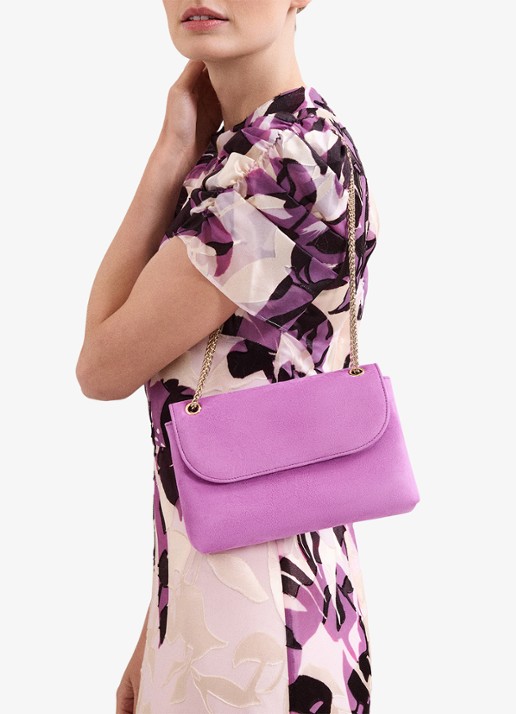 Phase Eight Clutch van suède - detail 2 roze