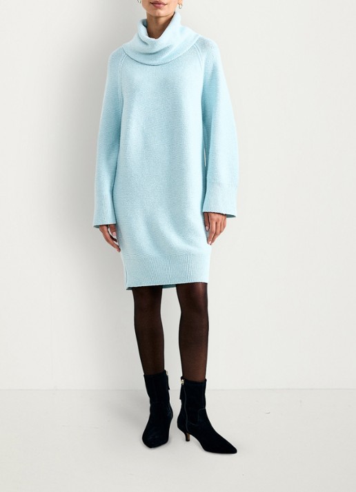 Phase Eight Dahlie fijngebreide mini jurk in kasjmierblend - voorkant 2 lichtblauw
