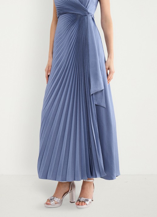 Phase Eight Emlyn maxi wikkeljurk met plooien - detail 7 lichtblauw