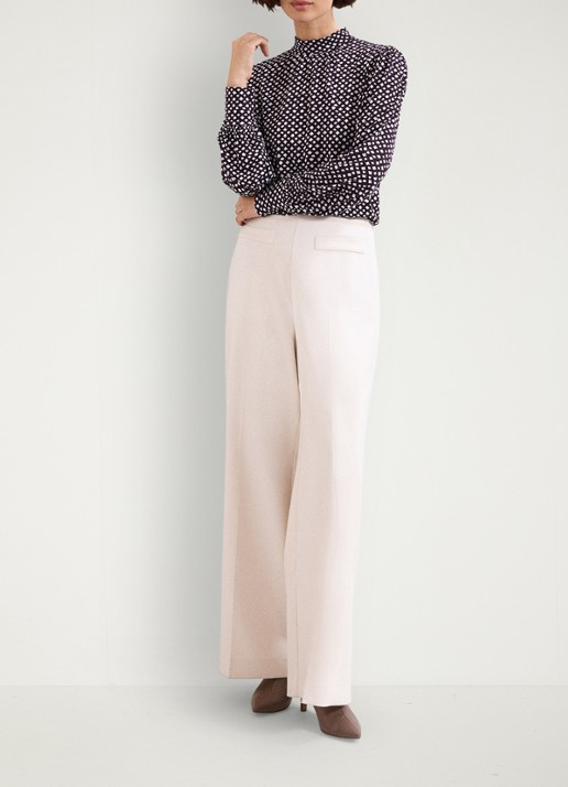 Phase Eight Esme blouse met stippenprint - voorkant 2 paars