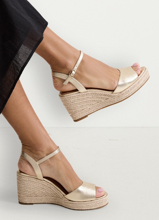 Phase Eight Espadrilles van leer met metallic finish - voorkant 6 goud
