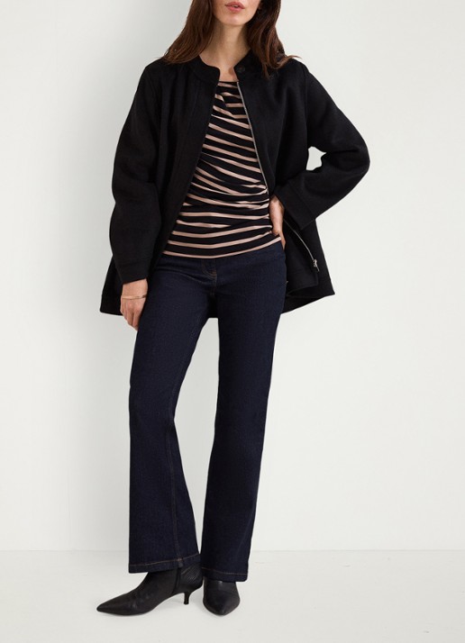 Phase Eight Everly top met streepprint - detail 4 zwart