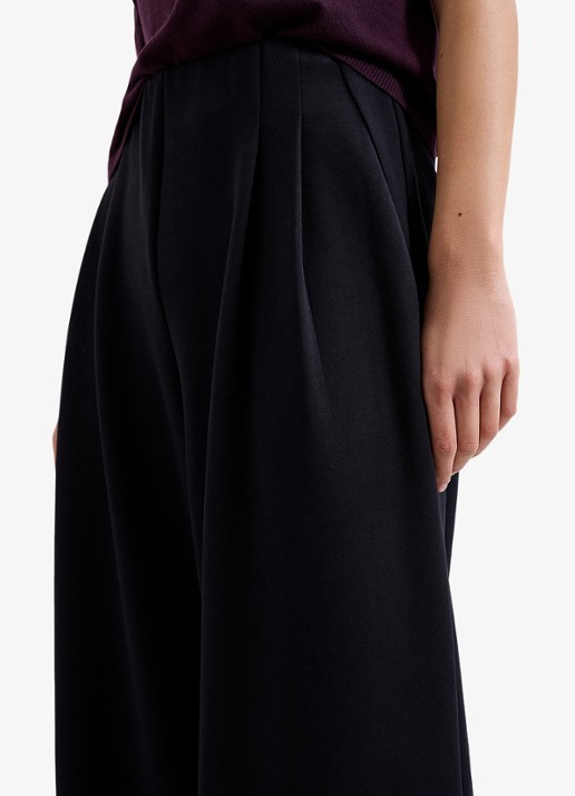 Phase Eight Florence high waist pantalon met plooien - detail 2 zwart