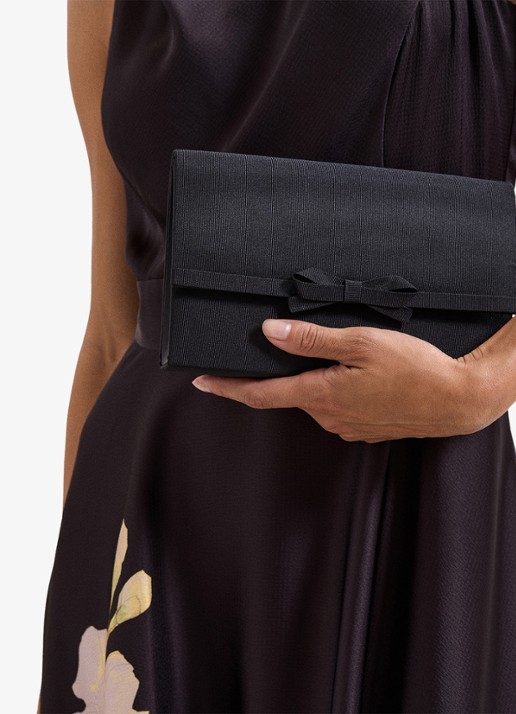 Phase Eight Grosgrain clutch met afneembare schouderriem - detail 5 zwart