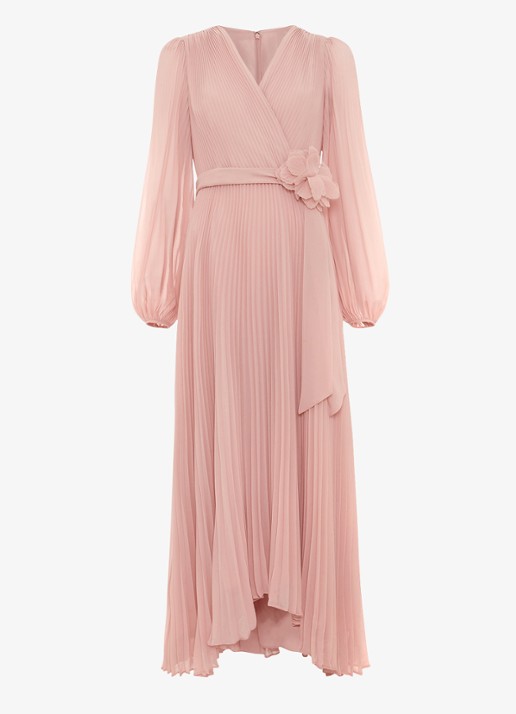 Phase Eight Isadora maxi jurk met plissé en strikceintuur - voorkant 2 lichtroze