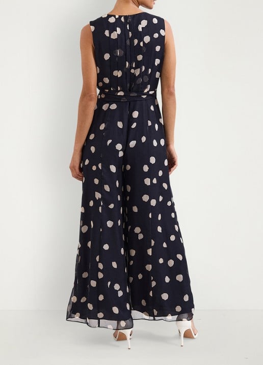 Phase Eight Maxine Spot jumpsuit met stippenprint - achterkant 8 donkerblauw