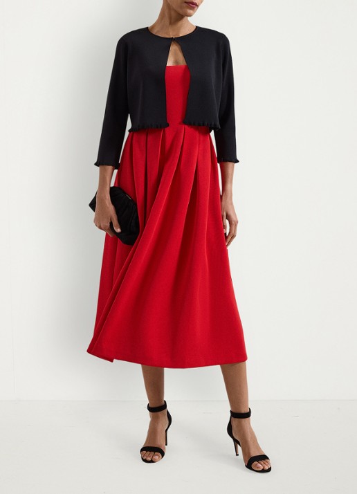 Phase Eight Mimi fijngebreid cropped vest met ruches - voorkant 6 zwart