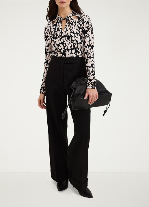 Phase Eight Mollie top met grafische print - voorkant 7 zwart