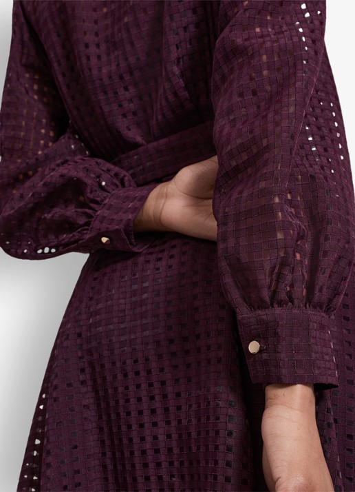 Phase Eight Natalie midi blousejurk met strikceintuur - detail 5 donkerpaars