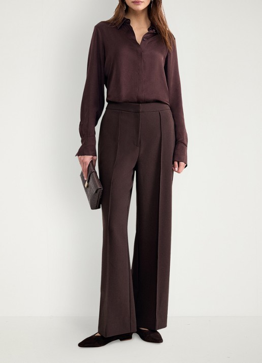 Phase Eight Novie Satin Shirt - voorkant 7 bruin