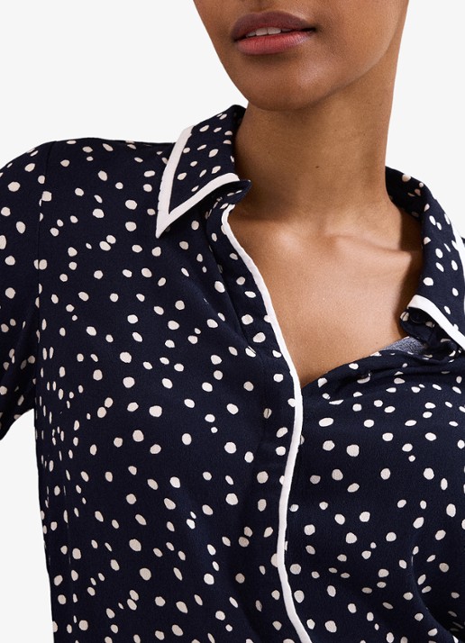 Phase Eight Rita blouse met stippenprint - detail 4 donkerblauw