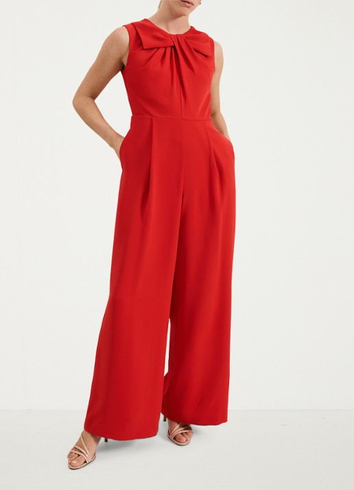 Phase Eight Saffron wide fit jumpsuit met steekzakken - voorkant 3 rood