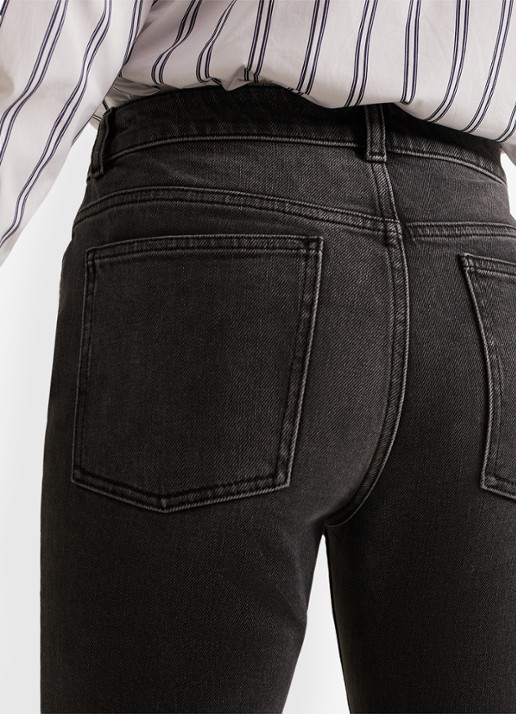 Phase Eight Sara mid waist slim fit jeans met gekleurde wassing - detail 5 zwart