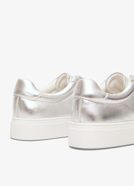 Phase Eight Sneaker van leer met metallic finish - detail 4 zilver